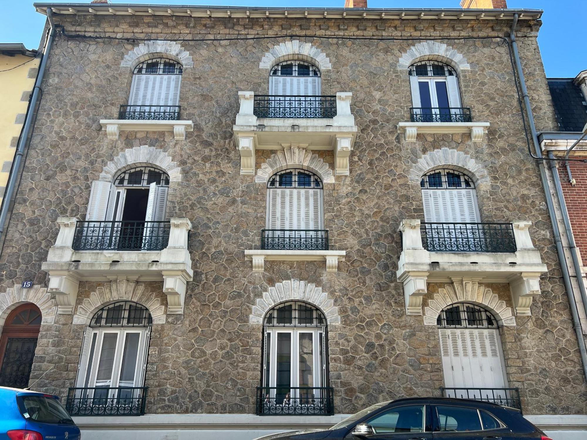 F4 Centre Moulins